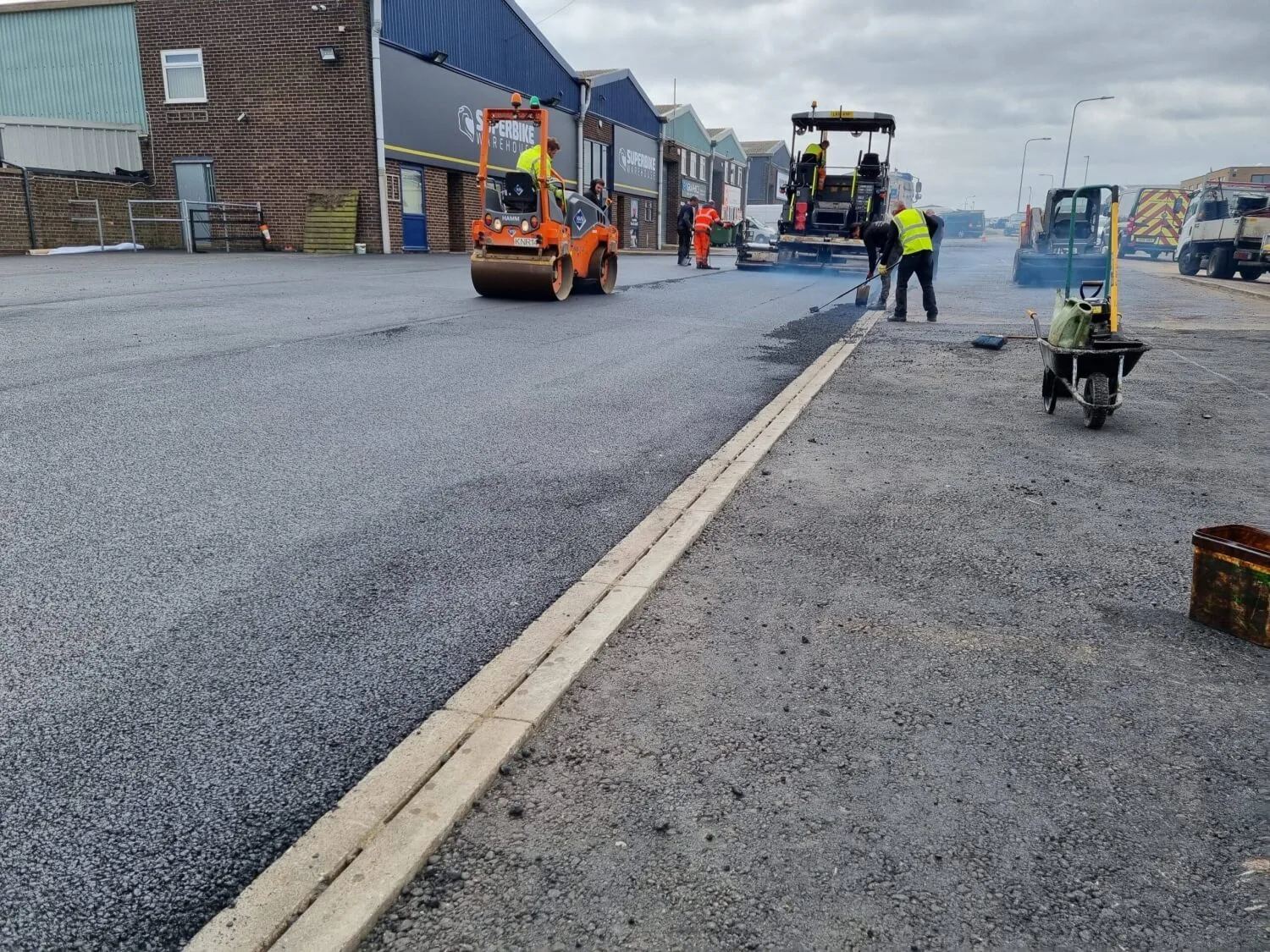 surfacing contractors UK
